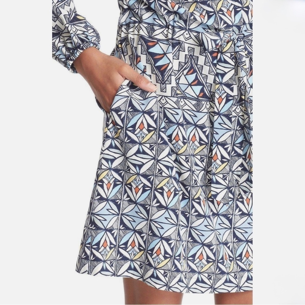 Tory Burch 100% Silk Geo Print Shirt Dress Size 2 excellent like-new condition - Picture 2 of 9